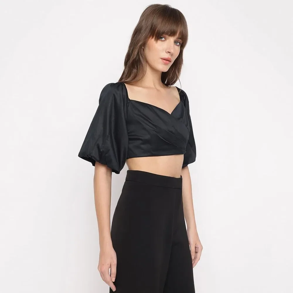 Guess Women's Off Shoulder Cropped Jun Shirt Jet Black Medium NWT - Picture 5 of 10